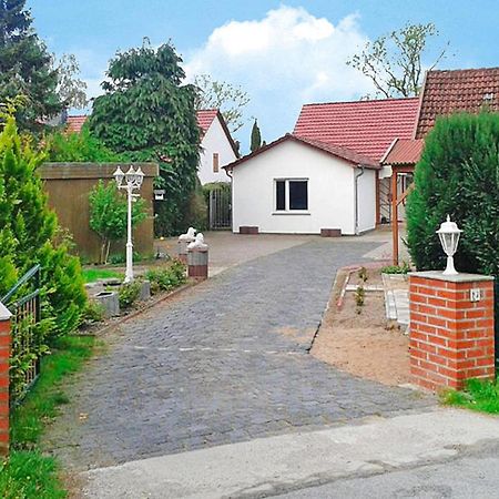 Ferienwohnung In Рибниц-Дамгартен Екстериор снимка