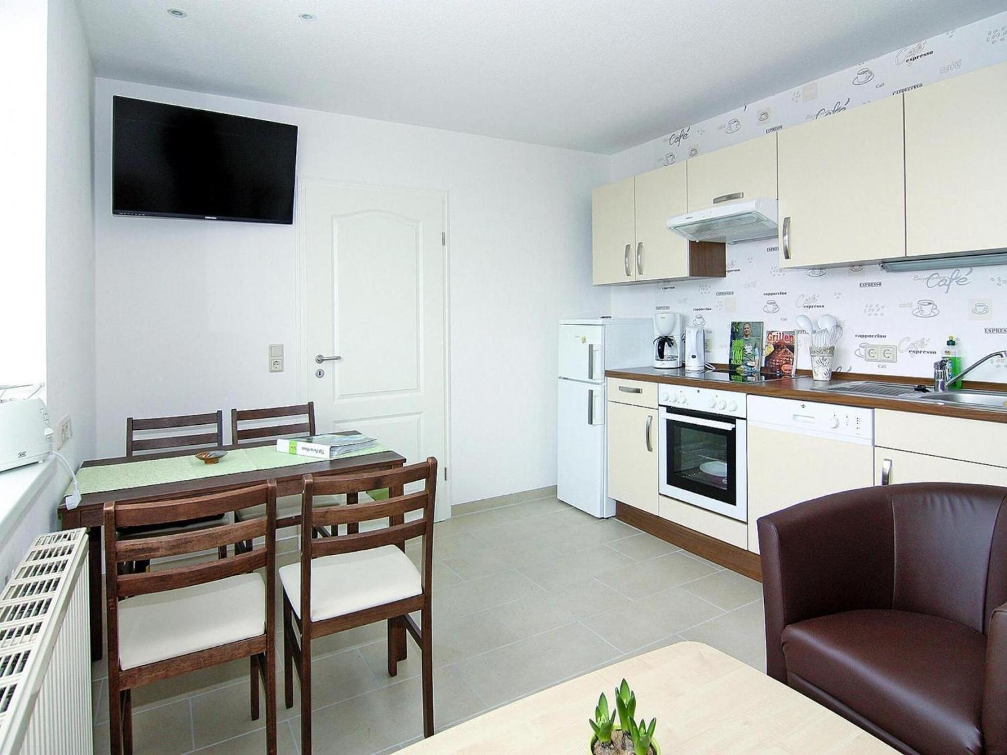 Ferienwohnung In Рибниц-Дамгартен Екстериор снимка